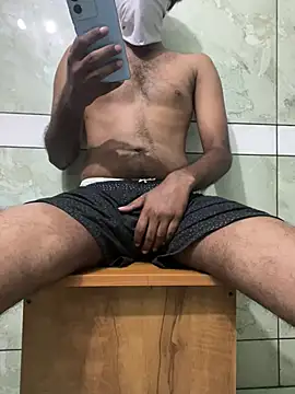 Snapshot of Bluelover0812 chatting on 12-30-24, 08:36 Bluelover0812 online show from 12-30-24, 08:36