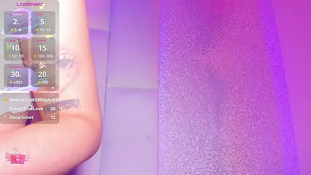 Summer walkerr online show from 02-16-25, 03:48