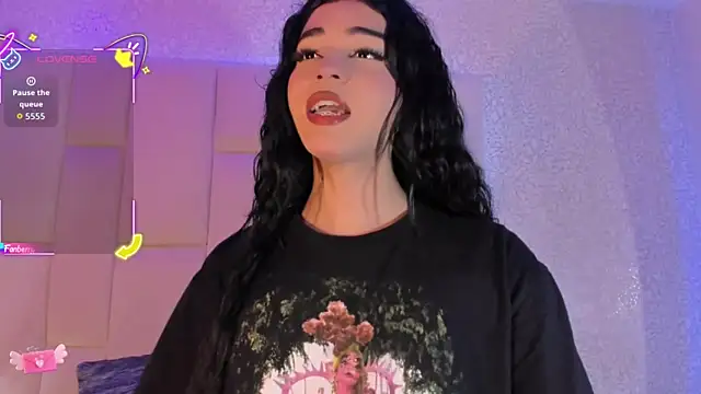 Summer walkerr online show from 09-09-25, 12:48