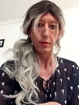 AlexiaXXL online show from 12-19-25, 08:38