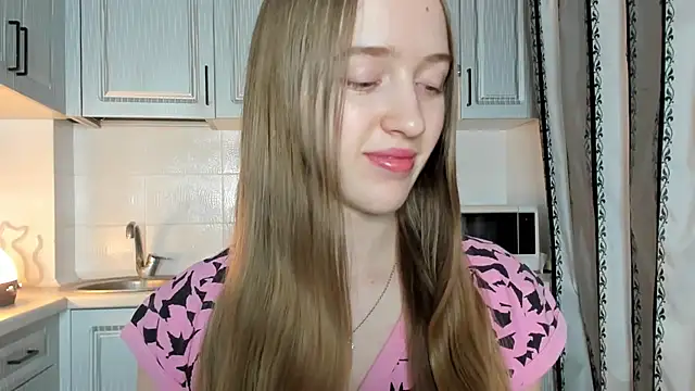 leslie my lovee online show from 10-30-25, 07:03