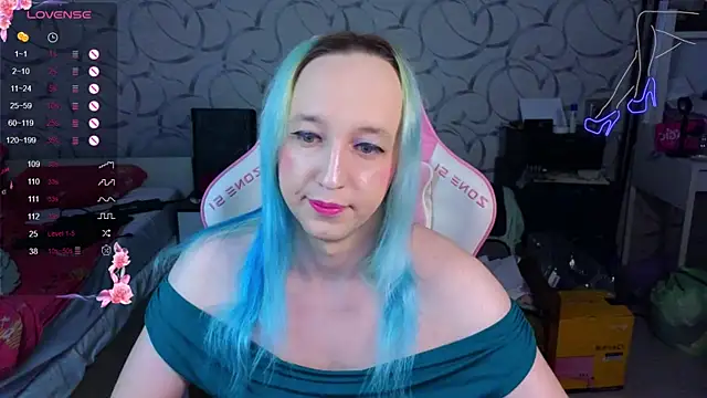 Snapshot of TheTrixy chatting on 11-21-25, 07:51 TheTrixy online show from 11-21-25, 07:51