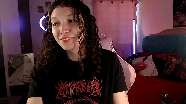 Snapshot of AllyDonfort chatting on 02-11-26, 09:42 AllyDonfort online show from 02-11-26, 09:42