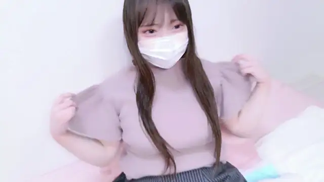 Snapshot of x--Miu--x chatting on 01-19-26, 11:14 x--Miu--x online show from 01-19-26, 11:14