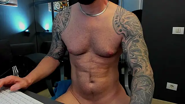AronGrant online show from 05-25-26, 10:54