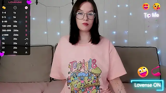 Snapshot of MyNameIsLilith chatting on 02-16-26, 02:24 MyNameIsLilith online show from 02-16-26, 02:24