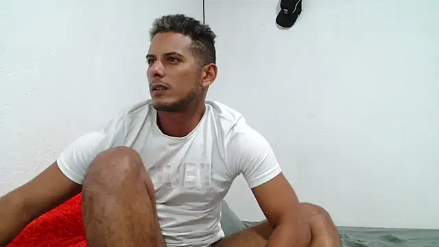 Chris Dick23 online show from 01-04-25, 06:41