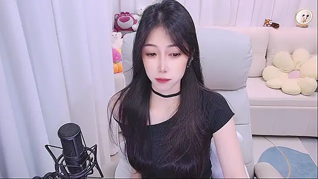 qianduoduo88 online show from 04-21-26, 01:17