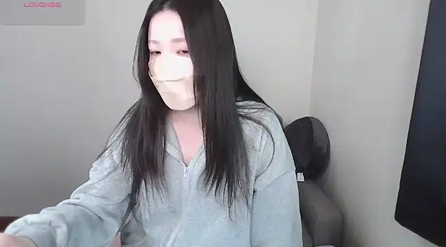 Snapshot of _NOA-chan_ chatting on 01-11-25, 03:20  NOA-chan  online show from 01-11-25, 03:20