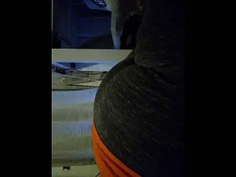 Snapshot of missthickness35_Pika chatting on 03-09-26, 09:52 missthickness35 Pika online show from 03-09-26, 09:52