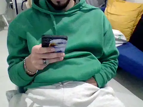 stepmarto3 online show from 01-01-25, 06:16