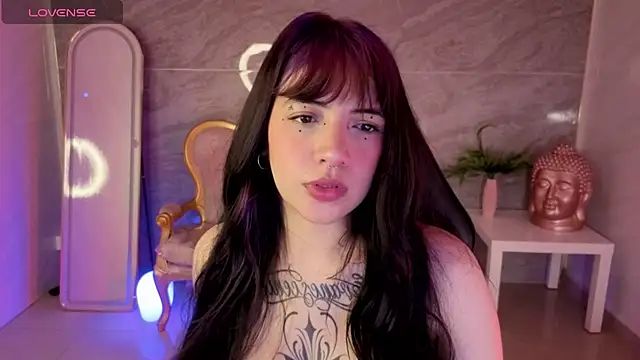 Snapshot of ninfa1_ch chatting on 07-08-26, 12:53 ninfa1 ch online show from 07-08-26, 12:53