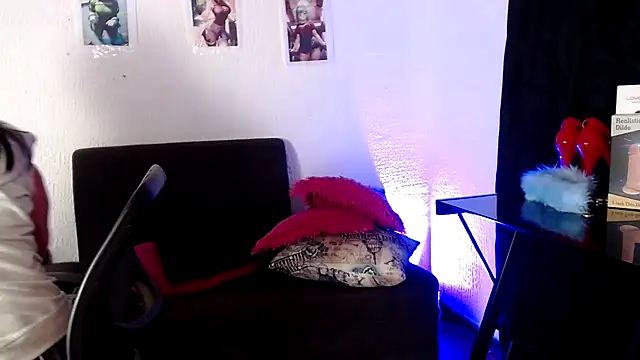 Yeimy sweetf online show from 01-31-25, 06:57