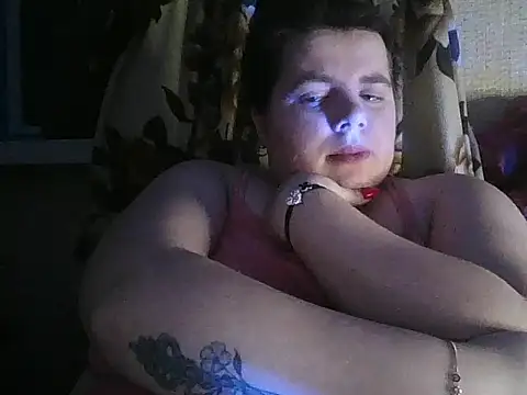 Snapshot of so_shy chatting on 02-02-25, 07:35 so shy online show from 02-02-25, 07:35