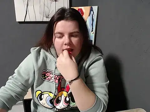 Snapshot of so_shy chatting on 03-04-25, 10:13 so shy online show from 03-04-25, 10:13