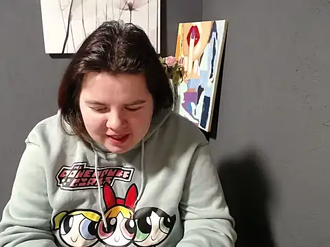 Snapshot of so_shy chatting on 03-15-25, 10:13 so shy online show from 03-15-25, 10:13