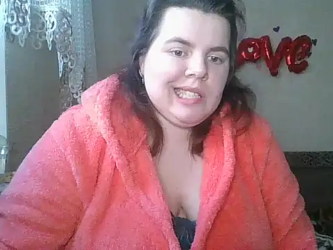 Snapshot of so_shy chatting on 03-16-25, 03:39 so shy online show from 03-16-25, 03:39