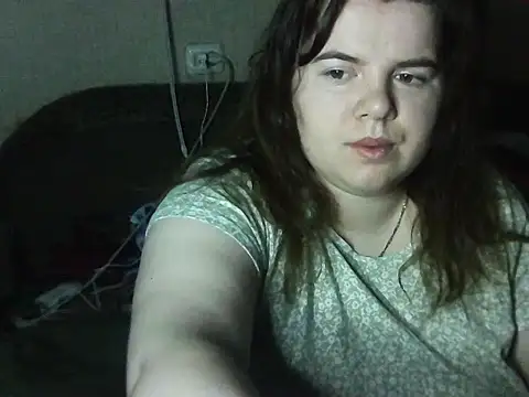 Snapshot of so_shy chatting on 09-28-25, 08:14 so shy online show from 09-28-25, 08:14