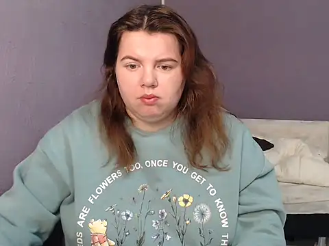 Snapshot of so_shy chatting on 10-06-25, 06:33 so shy online show from 10-06-25, 06:33