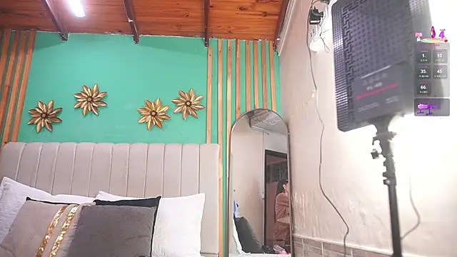 katlyn martins online show from 12-01-25, 07:41