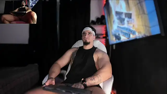 Snapshot of kingbear777 chatting on 12-05-24, 05:06 kingbear777 online show from 12-05-24, 05:06