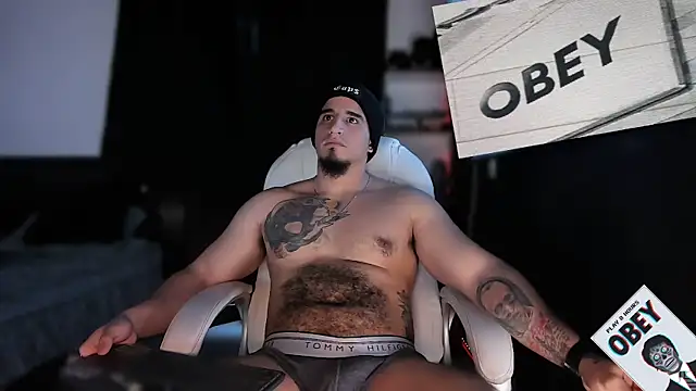 Snapshot of kingbear777 chatting on 02-02-25, 08:02 kingbear777 online show from 02-02-25, 08:02