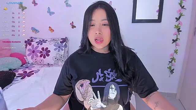 Snapshot of _Arianna08_ chatting on 12-03-24, 06:26 Arianna08 online show from 12-03-24, 06:26