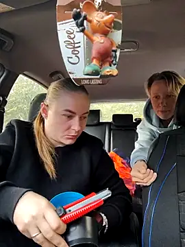 ElenaMaeer online show from 09-29-25, 12:43