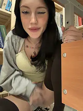 Melissa crazy online show from 04-29-26, 05:30