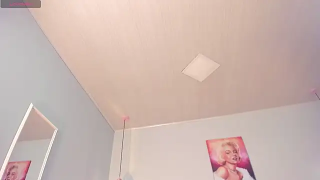 ScarletGV online show from 03-13-25, 09:37