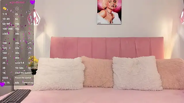 ScarletGV online show from 03-14-25, 10:39