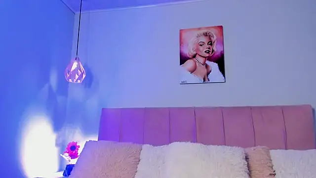 ScarletGV online show from 11-28-25, 04:59