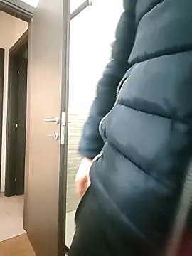 Snapshot of gilera250s chatting on 01-06-25, 04:23 gilera250s online show from 01-06-25, 04:23