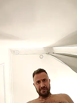 Snapshot of gilera250s chatting on 09-26-25, 08:35 gilera250s online show from 09-26-25, 08:35