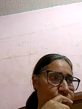 Snapshot of _candi chatting on 02-05-25, 10:08 candi online show from 02-05-25, 10:08