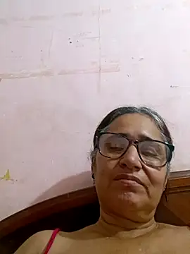Snapshot of _candi chatting on 02-13-25, 06:41 candi online show from 02-13-25, 06:41