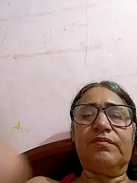 Snapshot of _candi chatting on 02-25-25, 09:20 candi online show from 02-25-25, 09:20