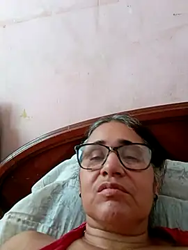 Snapshot of _candi chatting on 02-25-25, 02:11 candi online show from 02-25-25, 02:11