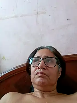 Snapshot of _candi chatting on 03-02-25, 08:50 candi online show from 03-02-25, 08:50