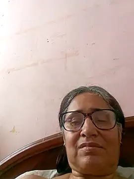 Snapshot of _candi chatting on 03-08-25, 05:11 candi online show from 03-08-25, 05:11