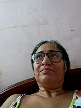Snapshot of _candi chatting on 03-16-25, 12:00 candi online show from 03-16-25, 12:00