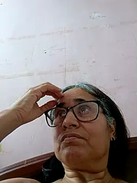 Snapshot of _candi chatting on 03-16-25, 08:54 candi online show from 03-16-25, 08:54