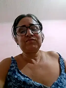 Snapshot of _candi chatting on 03-18-25, 09:53 candi online show from 03-18-25, 09:53