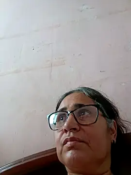 Snapshot of _candi chatting on 03-21-25, 09:45 candi online show from 03-21-25, 09:45