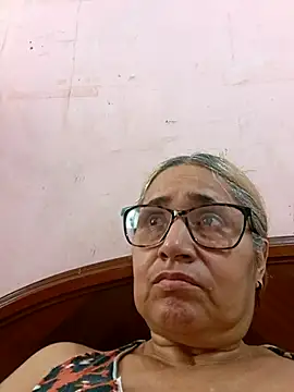Snapshot of _candi chatting on 09-21-25, 02:51 candi online show from 09-21-25, 02:51