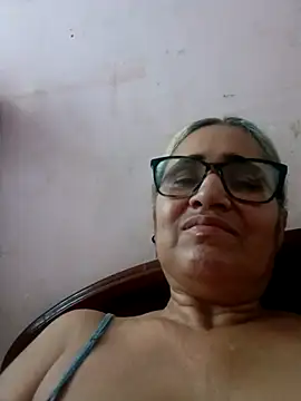 Snapshot of _candi chatting on 09-22-25, 12:07 candi online show from 09-22-25, 12:07