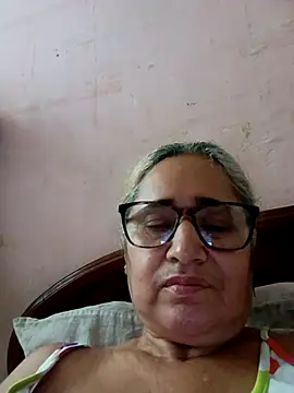 Snapshot of _candi chatting on 09-24-25, 11:24 candi online show from 09-24-25, 11:24
