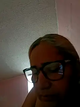 Snapshot of _candi chatting on 10-02-25, 11:28 candi online show from 10-02-25, 11:28