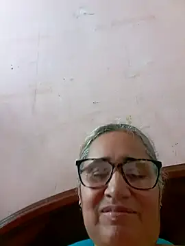 Snapshot of _candi chatting on 10-05-25, 03:43 candi online show from 10-05-25, 03:43