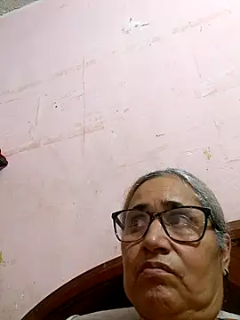 Snapshot of _candi chatting on 10-10-25, 01:26 candi online show from 10-10-25, 01:26
